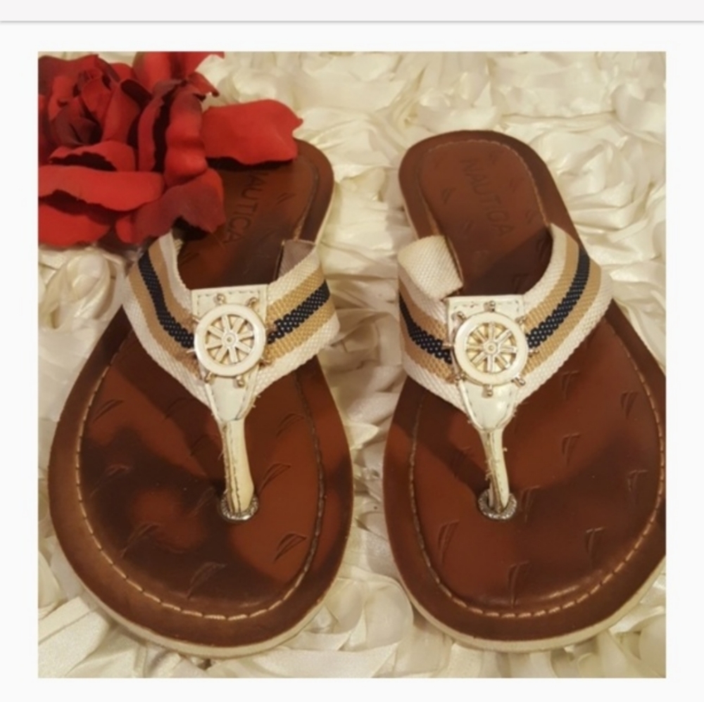Nautica Womens Sandals Flip Flops Sz 6